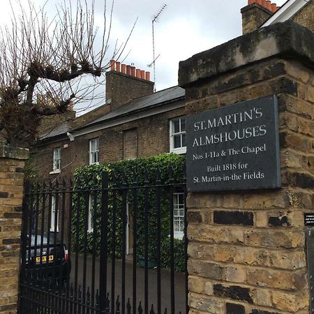 4 St Martins Almshouses London Exterior photo